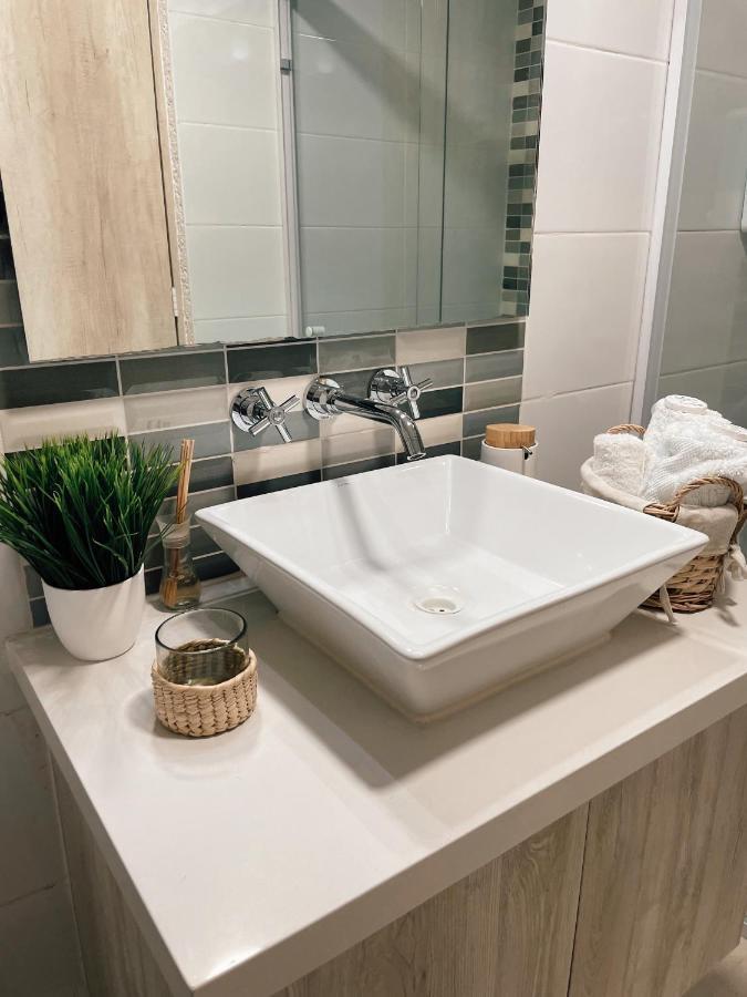 Hermoso Departamento Nuevo A 50 Metros De Playa!! 曼萨尼约 外观 照片